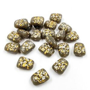 KUNDAN0197 - ARNAS 4 PCs 17 X 14 MM CLAY COLOR HANDPAINTED KUNDAN WORK TUMBLE BEADS