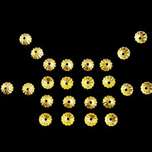 CAPg0017 – 740 PCS PACK OF GOLDEN SMALL GERMAN SILVER PENDANT (25 gm)