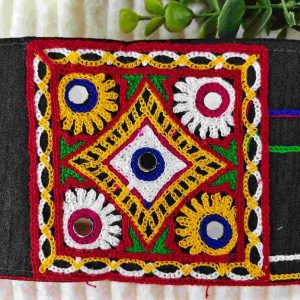 LACE021 ARNAS 10CMX10CM (SET OF 4 ) NAVRATRI TRADITIONAL MIRROR SETTING GAMTHI PATCH | MULTICOLOR PATCH FOR SAREE LAHENGA AND JEWELLERY