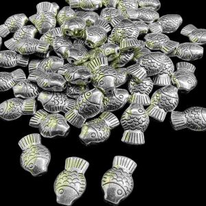 OXIBEADS0056 -50 GM PACK OF SILVER FISH SHAPED MOTIF GERMAN SILVER PENDANT