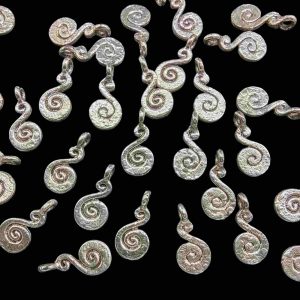 OXIS0348– ARNA’S 36 PCS PACK OF SILVER PLATED DESIGNER GERMAN SILVER PENDANT