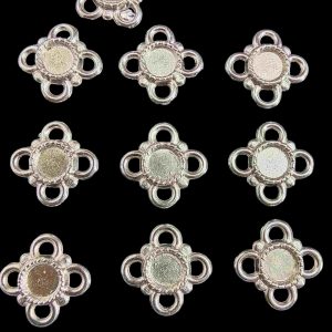 OXIS0350 – ARNA’S 24 PCS PACK OF SILVER PLATED 4 HOLE DESIGNER GERMAN SILVER PENDANT